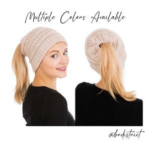 Knit Pony Tail Beanie - white